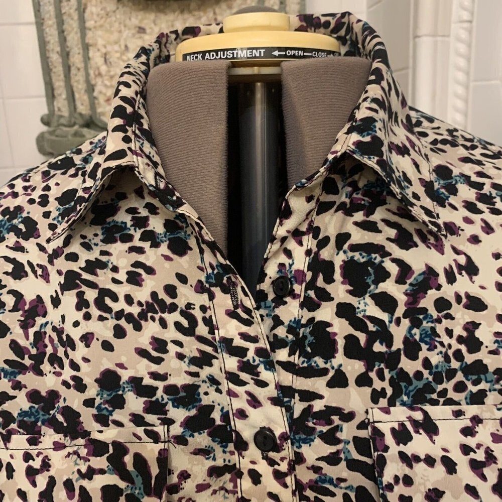 Notations. Size Large. Button Front Poly/Spandex.… - image 2